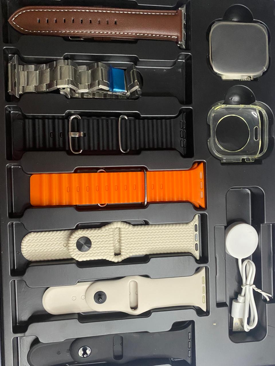 ⌚ Premium Smartwatch 7+1 Strap Luxury Combo