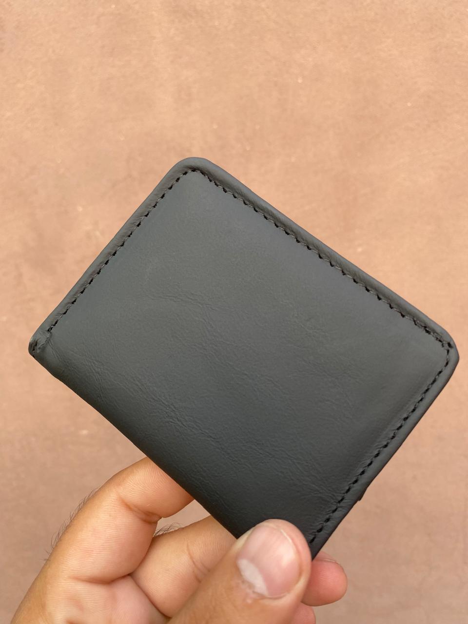 Imperial Horse Men's Leather Wallet