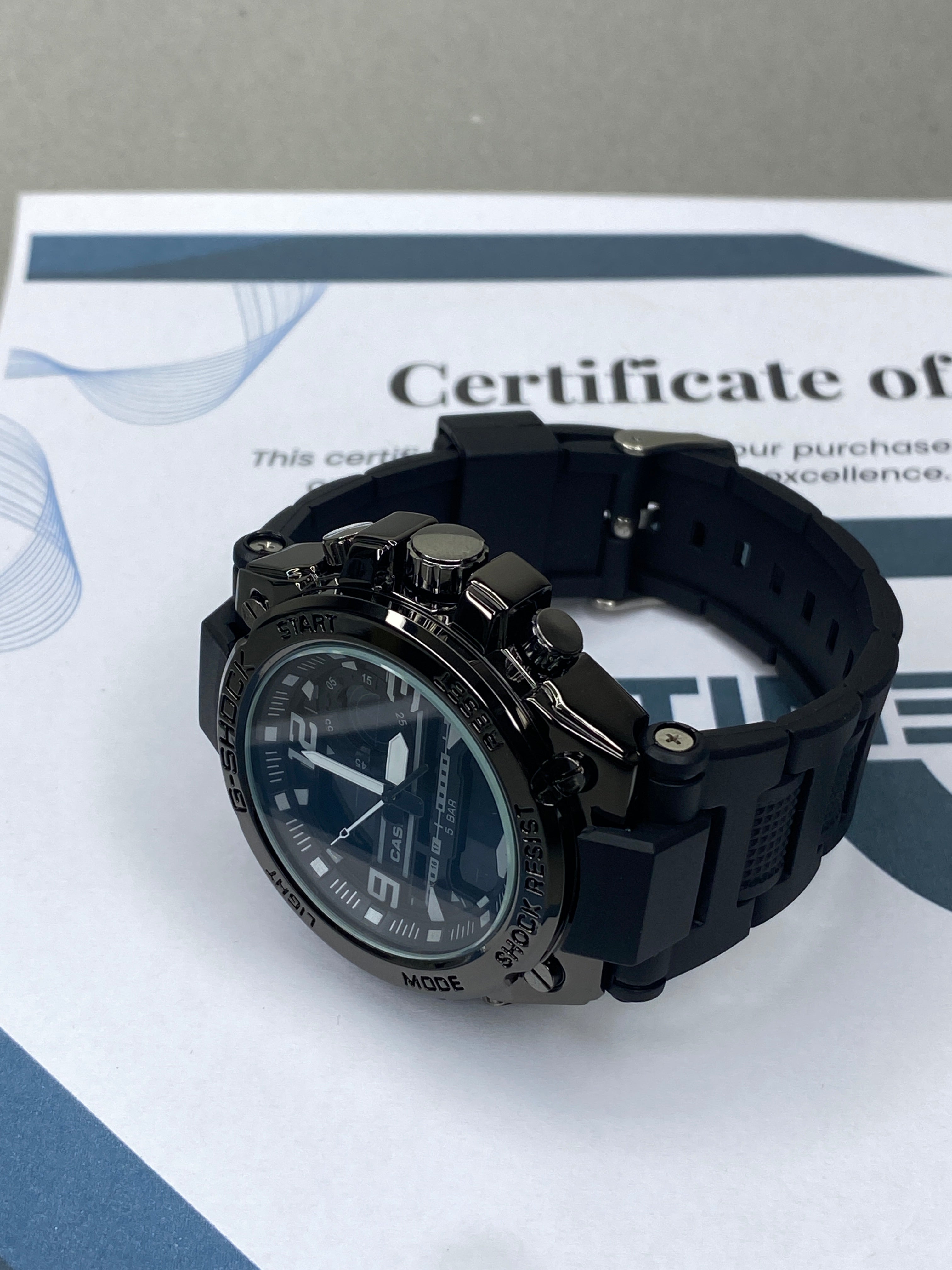 Dual Time Metallic Dial Analog & Digital Men's Sports Watch