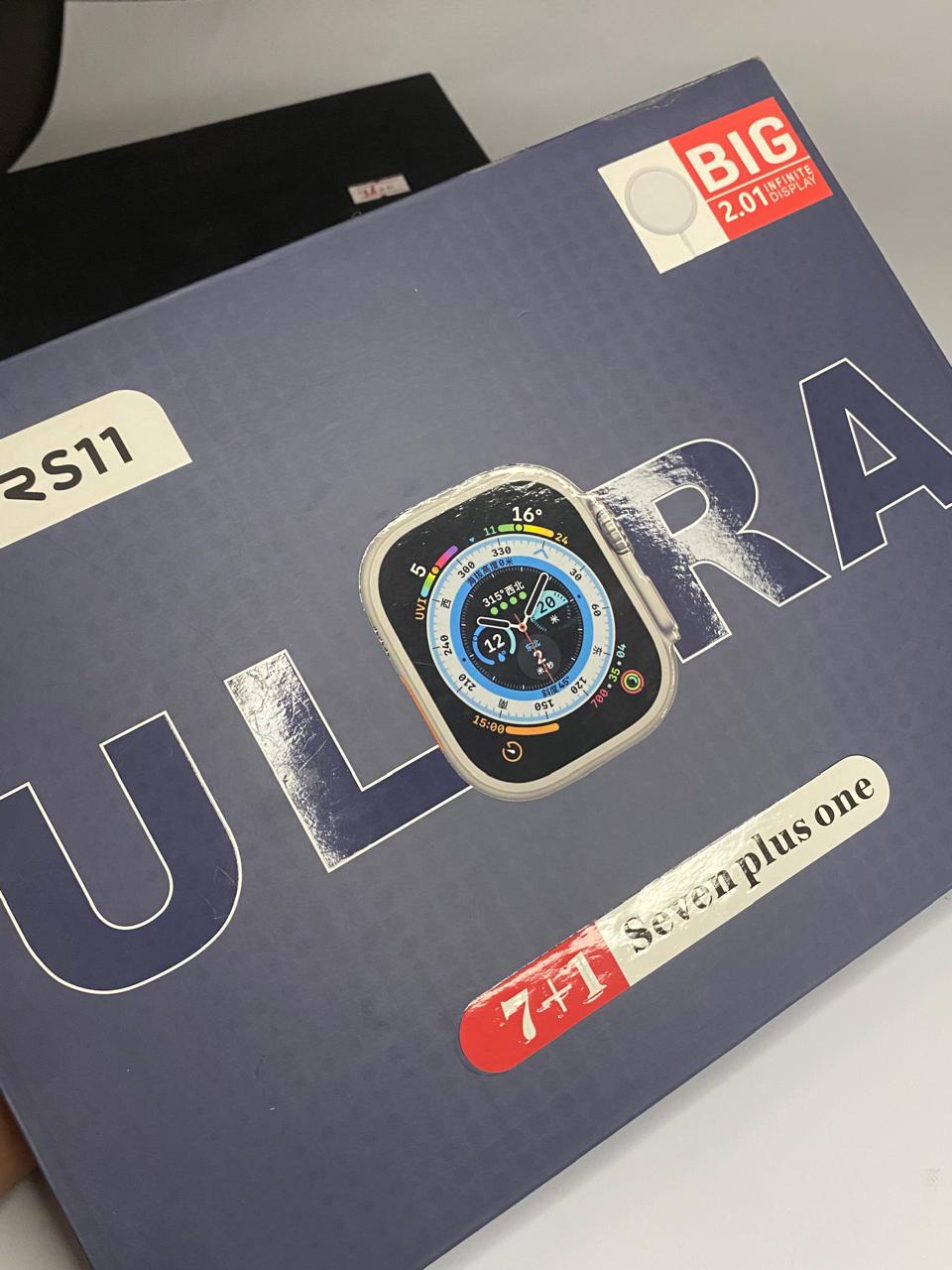 ⌚ Premium Smartwatch 7+1 Strap Luxury Combo