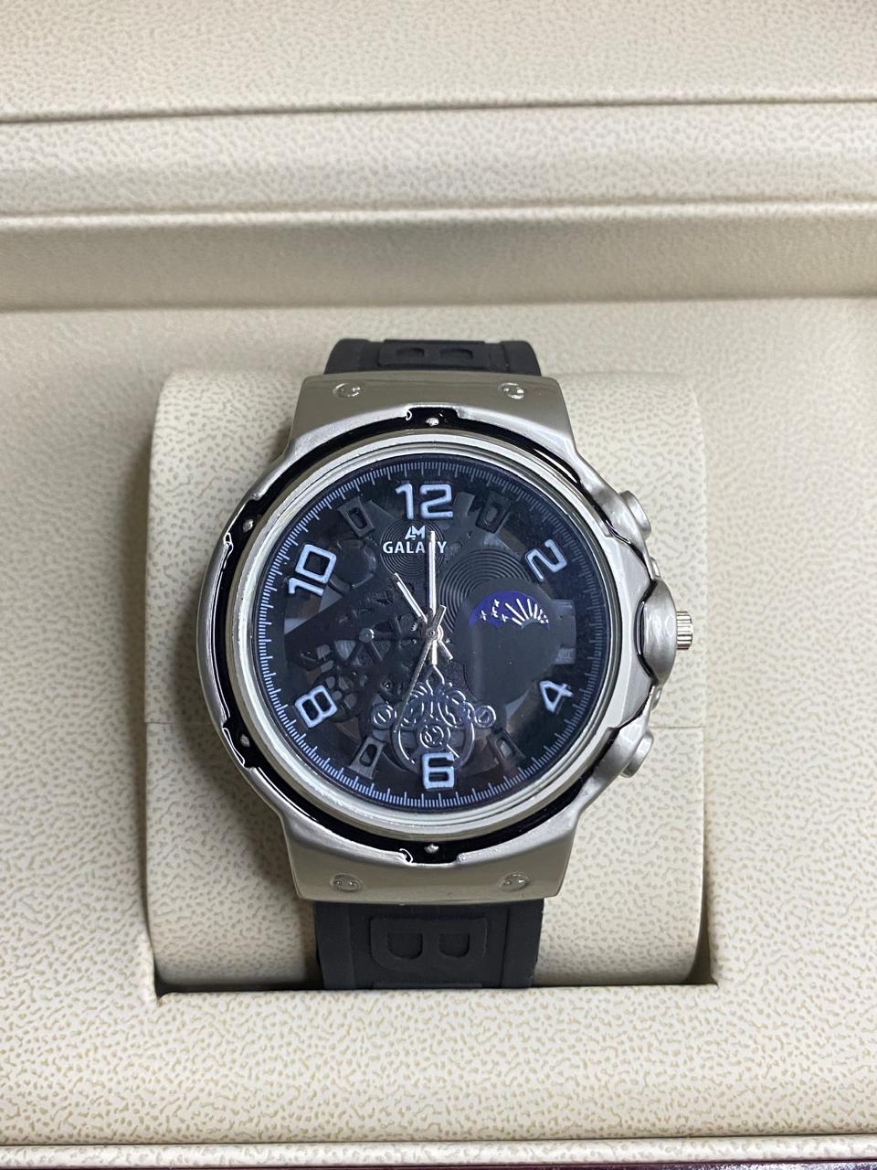 Luxury Sports Watch in leather Band